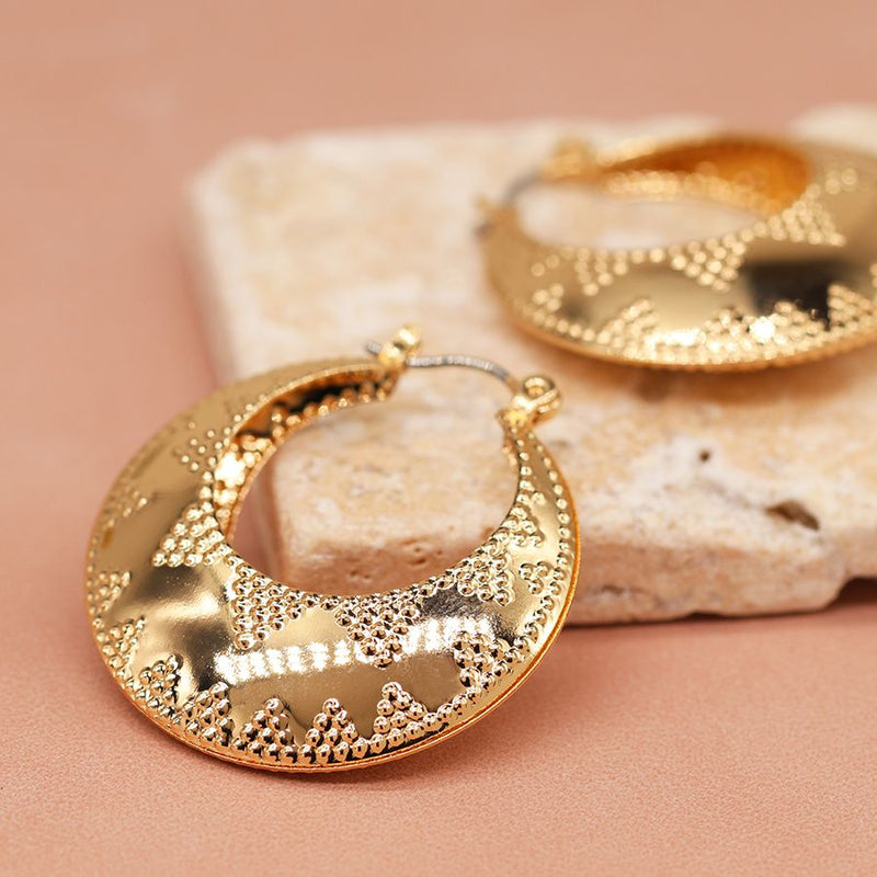 Golden embossed dotty zig-zag hoop earrings
