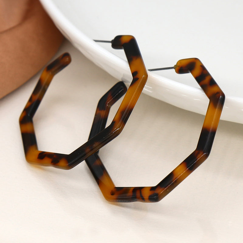 Tortoiseshell acrylic octagon hoop earrings