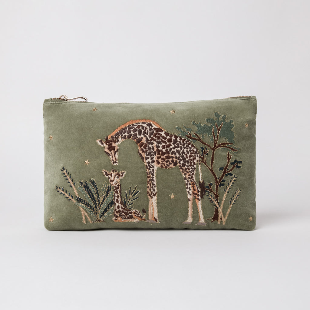 Elizabeth Scarlett キリンの親子刺繍ポーチ　エブリデイポーチ Elizabeth Scarlett Giraffe Mother & Baby Bags and Pouches