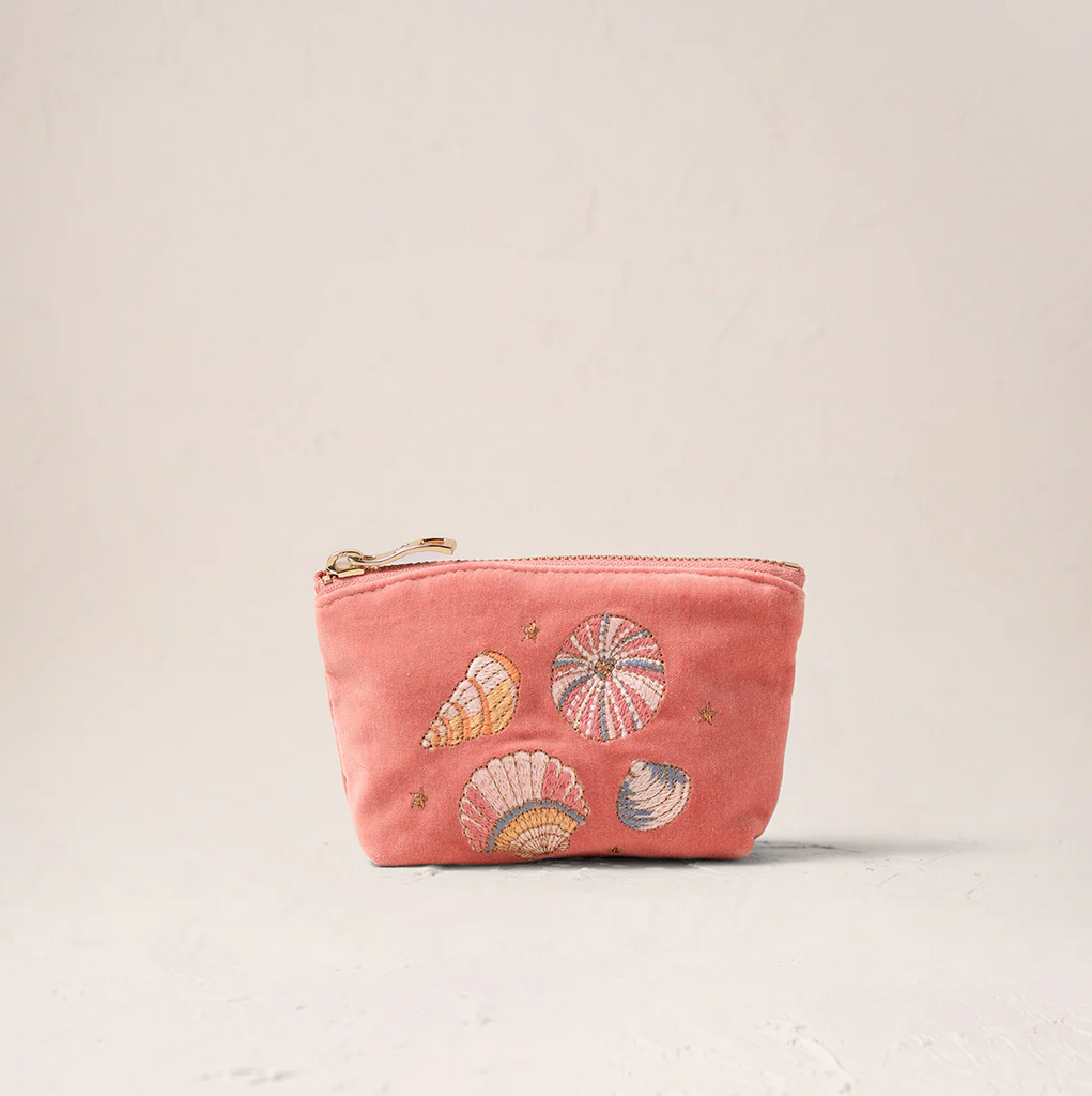 Elizabeth Scarlett Coral Sea Shell Pouches – thatslovelythat