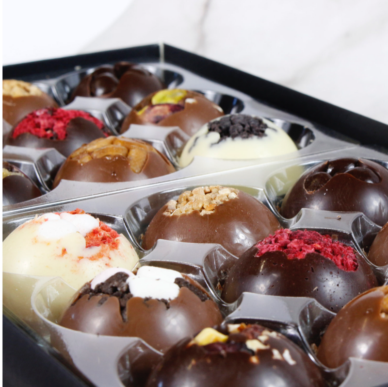 Cambridge Confectionery Company Luxury Chocolate Domes 160g