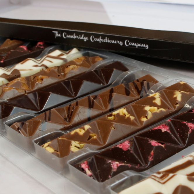 Cambridge Confectionery Company 12 Bars of Christmas Chocolate