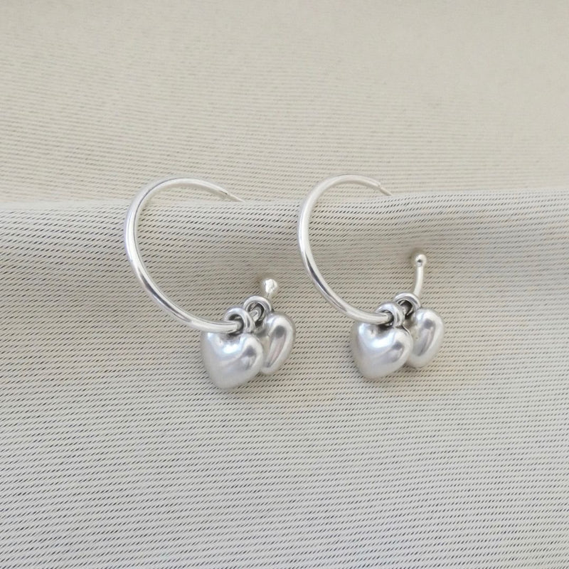 Twin puffed heart hoops