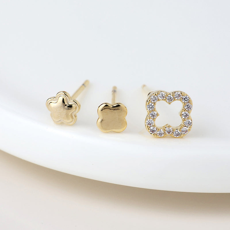 FAUX GOLD PLATED QUATREFOIL TRIPLE PAIR STUD PACK