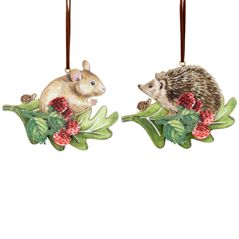 Wooden Mouse and Hedgehog on Leaf with Berries Decoration