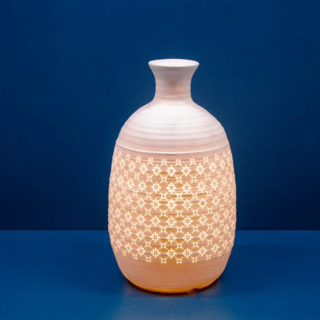Long Jar Porcelain Lamp